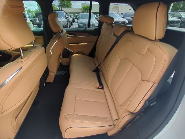 2026 Jeep Grand Cherokee GRAND CHEROKEE SUMMIT 4X4