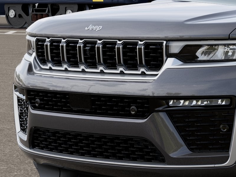 2026 Jeep Grand Cherokee GRAND CHEROKEE SUMMIT 4X4