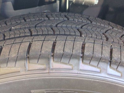 2025 Jeep Grand Cherokee GRAND CHEROKEE L LAREDO X 4X2