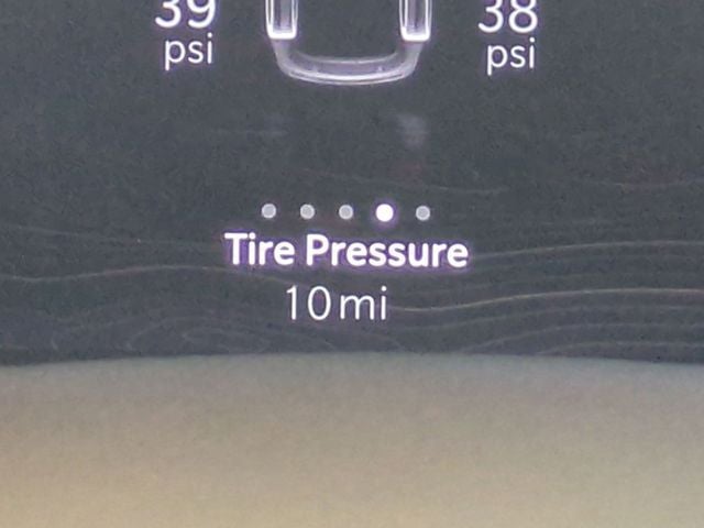 2025 Jeep Grand Cherokee GRAND CHEROKEE L LAREDO X 4X2