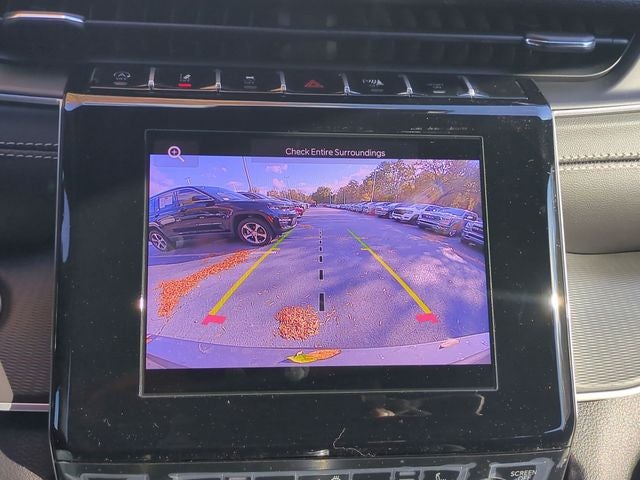 2025 Jeep Grand Cherokee GRAND CHEROKEE L LAREDO X 4X2