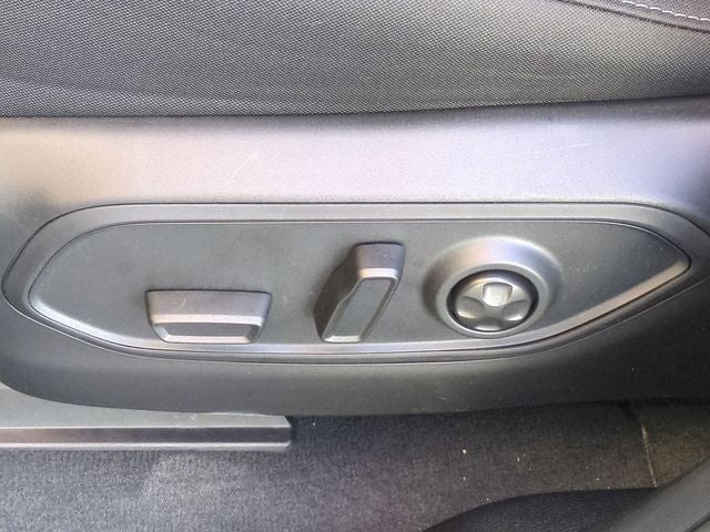 2025 Jeep Grand Cherokee GRAND CHEROKEE L LAREDO X 4X2