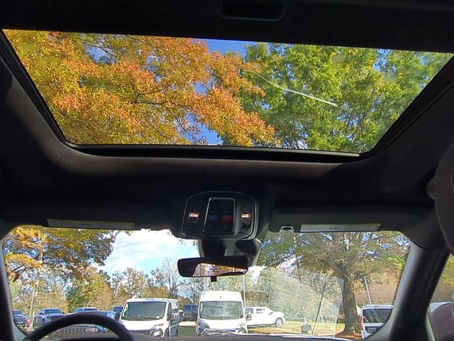 2025 Jeep Grand Cherokee GRAND CHEROKEE L LAREDO X 4X2