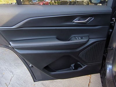 2025 Jeep Grand Cherokee GRAND CHEROKEE L LAREDO X 4X2