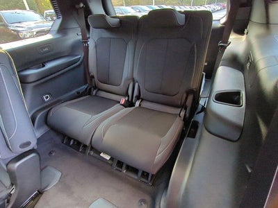 2025 Jeep Grand Cherokee GRAND CHEROKEE L LAREDO X 4X2