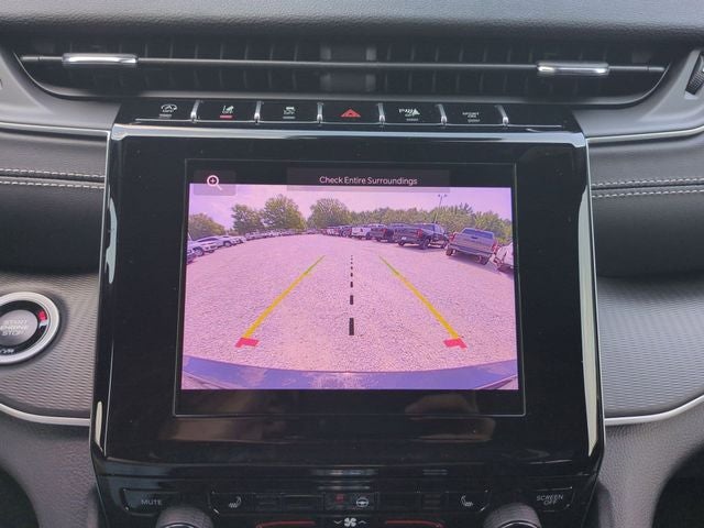 2025 Jeep Grand Cherokee GRAND CHEROKEE L LAREDO X 4X2