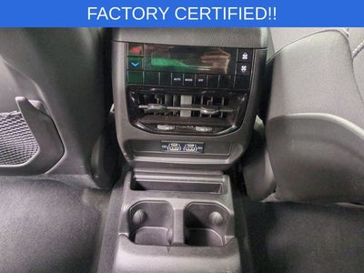 2024 Jeep Grand Cherokee L Laredo 4x2