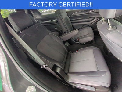2024 Jeep Grand Cherokee L Laredo 4x2