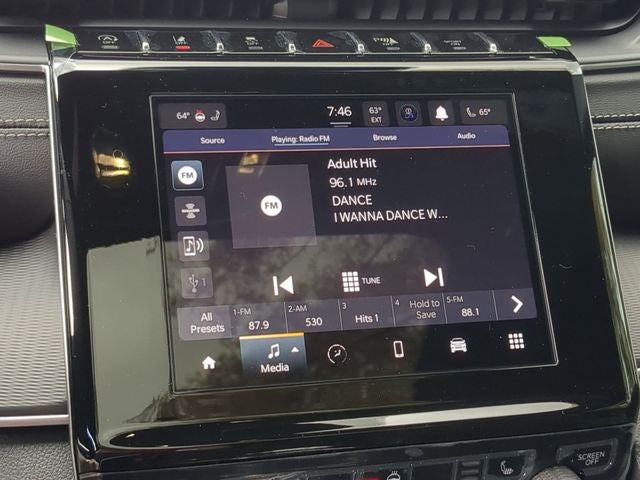 2025 Jeep Grand Cherokee GRAND CHEROKEE L LAREDO X 4X4