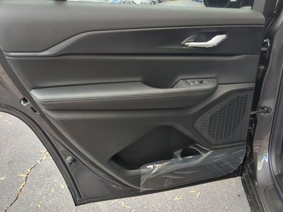 2025 Jeep Grand Cherokee GRAND CHEROKEE L LAREDO X 4X4