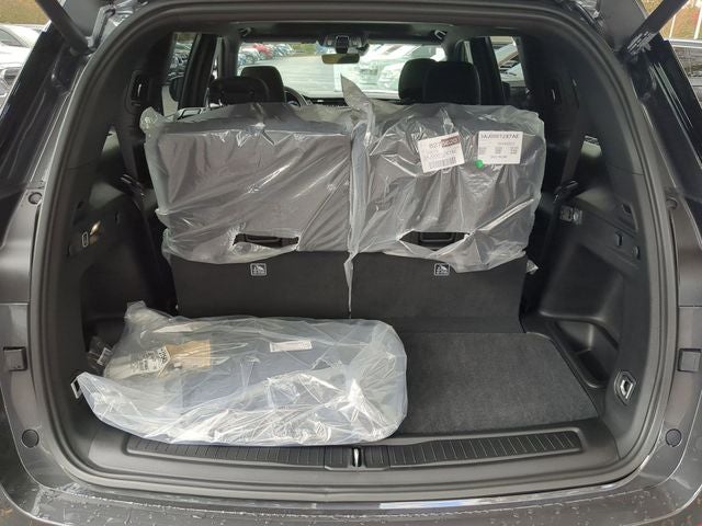 2025 Jeep Grand Cherokee GRAND CHEROKEE L LAREDO X 4X4