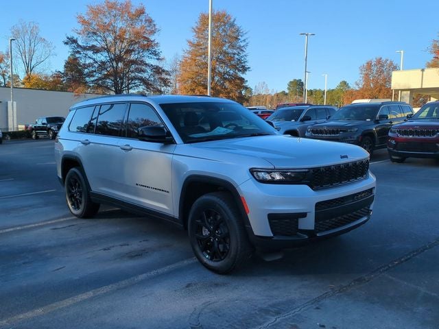 2025 Jeep Grand Cherokee GRAND CHEROKEE L ALTITUDE X 4X4