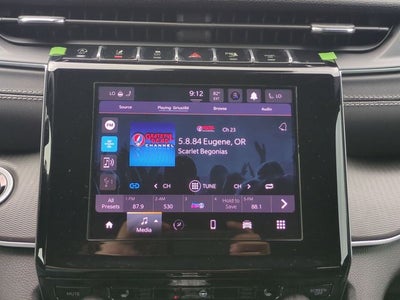 2025 Jeep Grand Cherokee GRAND CHEROKEE L LAREDO X 4X4