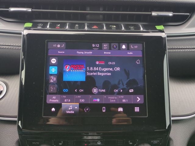 2025 Jeep Grand Cherokee GRAND CHEROKEE L LAREDO X 4X4