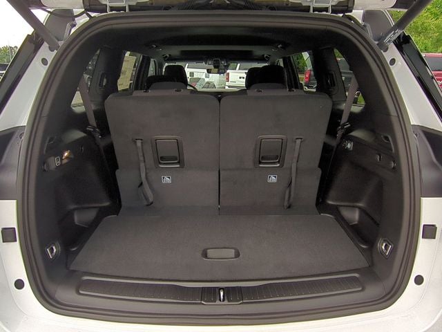 2025 Jeep Grand Cherokee GRAND CHEROKEE L LAREDO X 4X4