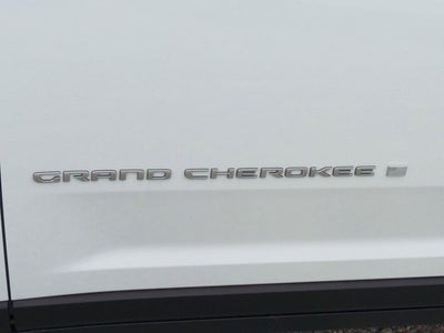 2025 Jeep Grand Cherokee GRAND CHEROKEE L LAREDO X 4X4