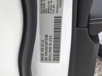 2025 Jeep Grand Cherokee GRAND CHEROKEE L LAREDO X 4X4