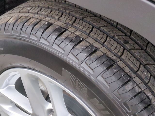 2025 Jeep Grand Cherokee GRAND CHEROKEE L LAREDO X 4X4