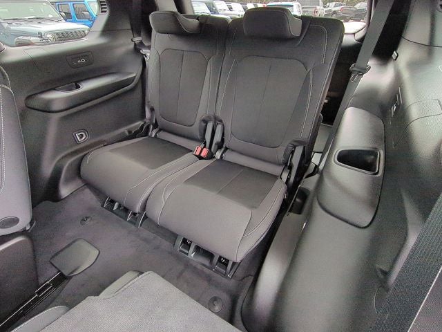 2025 Jeep Grand Cherokee GRAND CHEROKEE L LAREDO X 4X4