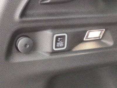 2025 Jeep Grand Cherokee GRAND CHEROKEE L LAREDO X 4X4