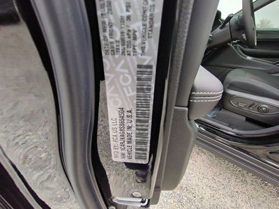 2025 Jeep Grand Cherokee GRAND CHEROKEE L LAREDO X 4X4