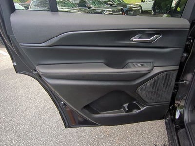 2026 Jeep Grand Cherokee GRAND CHEROKEE L LAREDO X 4X4