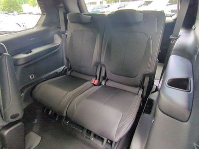 2026 Jeep Grand Cherokee GRAND CHEROKEE L LAREDO X 4X4