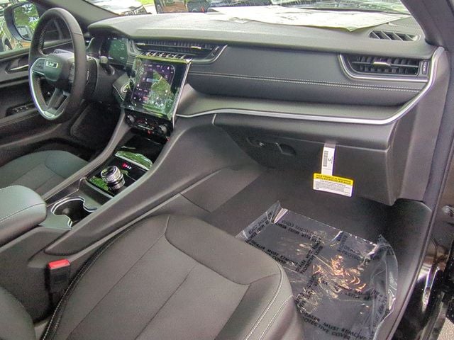 2026 Jeep Grand Cherokee GRAND CHEROKEE L LAREDO X 4X4