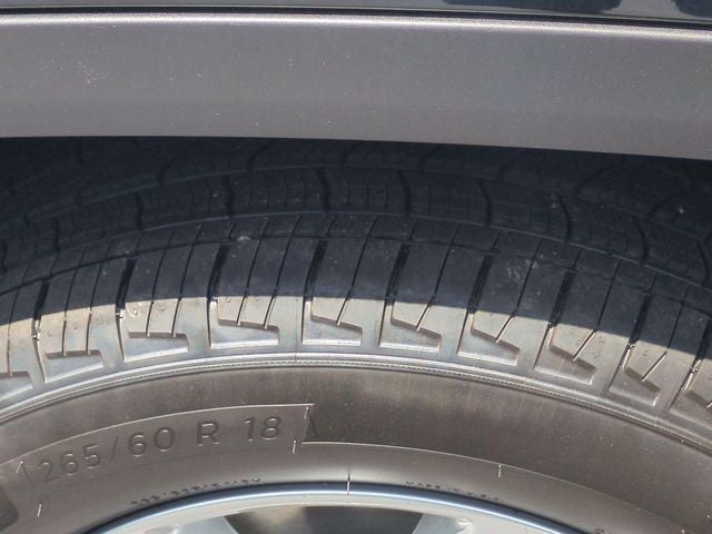 2025 Jeep Grand Cherokee GRAND CHEROKEE L LAREDO X 4X4