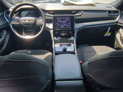 2025 Jeep Grand Cherokee GRAND CHEROKEE L LAREDO X 4X4