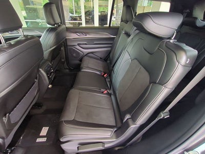 2026 Jeep Grand Cherokee GRAND CHEROKEE L LAREDO ALTITUDE 4X4
