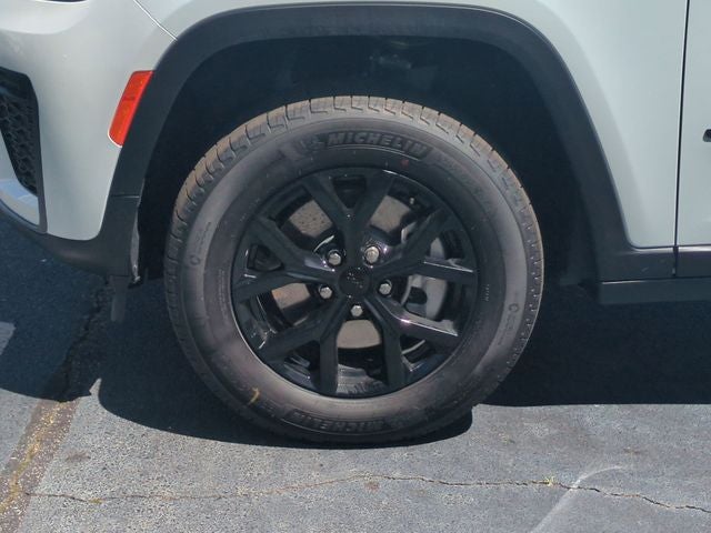 2026 Jeep Grand Cherokee GRAND CHEROKEE L LAREDO ALTITUDE 4X4