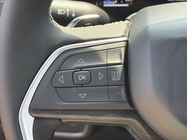 2026 Jeep Grand Cherokee GRAND CHEROKEE L LAREDO ALTITUDE 4X4