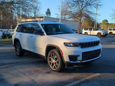 2025 Jeep Grand Cherokee GRAND CHEROKEE L LIMITED 4X4
