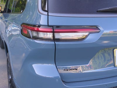 2026 Jeep Grand Cherokee GRAND CHEROKEE L LIMITED RESERVE 4X4