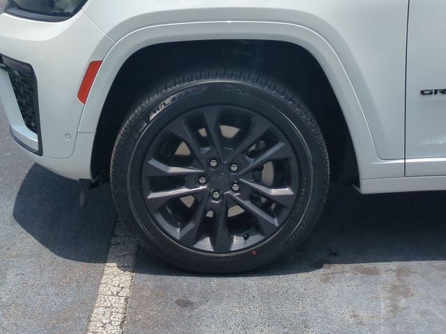 2026 Jeep Grand Cherokee GRAND CHEROKEE L LIMITED RESERVE 4X4