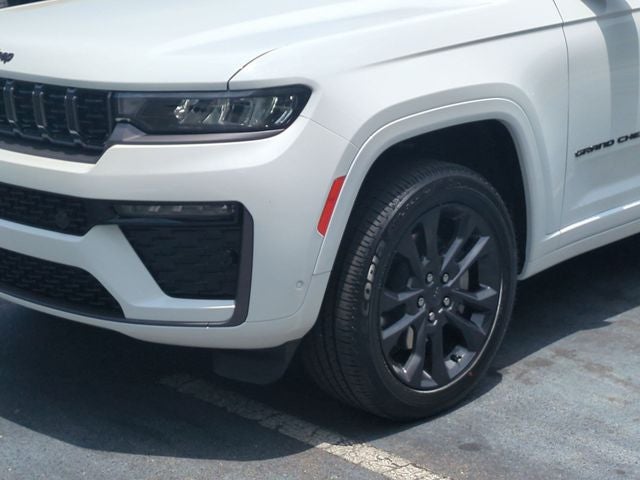 2026 Jeep Grand Cherokee GRAND CHEROKEE L LIMITED RESERVE 4X4