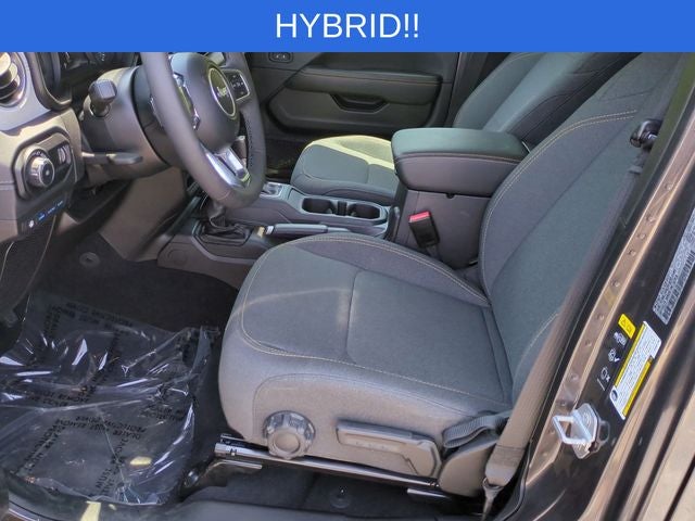 2025 Jeep Wrangler 4xe Sahara 4xe