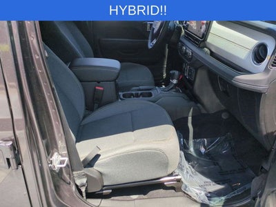 2025 Jeep Wrangler 4xe Sahara 4xe