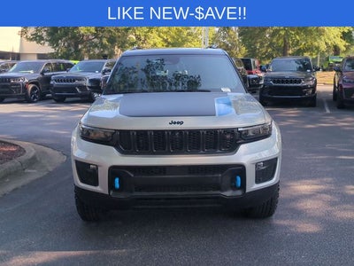2025 Jeep Grand Cherokee 4xe Trailhawk