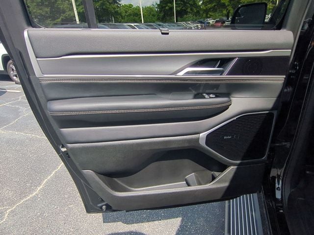 2026 Jeep Grand Wagoneer GRAND WAGONEER L LIMITED RESERVE 4X4