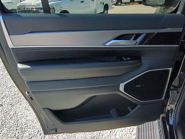 2026 Jeep Grand Wagoneer GRAND WAGONEER L LIMITED ALTITUDE 4X4