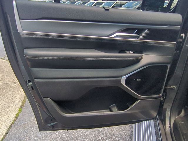 2026 Jeep Grand Wagoneer GRAND WAGONEER L LIMITED RESERVE 4X4