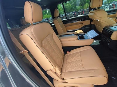 2026 Jeep Grand Wagoneer GRAND WAGONEER L SUMMIT RESERVE 4X4