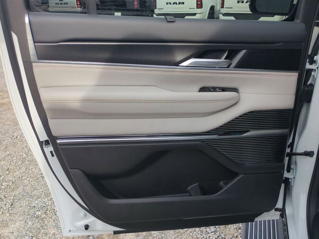 2026 Jeep Grand Wagoneer GRAND WAGONEER L SUMMIT OBSIDIAN 4X4