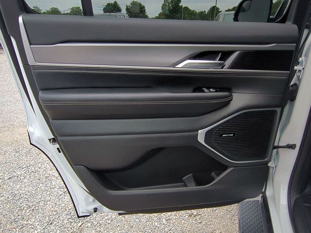 2026 Jeep Grand Wagoneer GRAND WAGONEER UPLAND 4X4