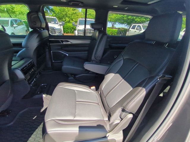 2026 Jeep Grand Wagoneer GRAND WAGONEER UPLAND 4X4