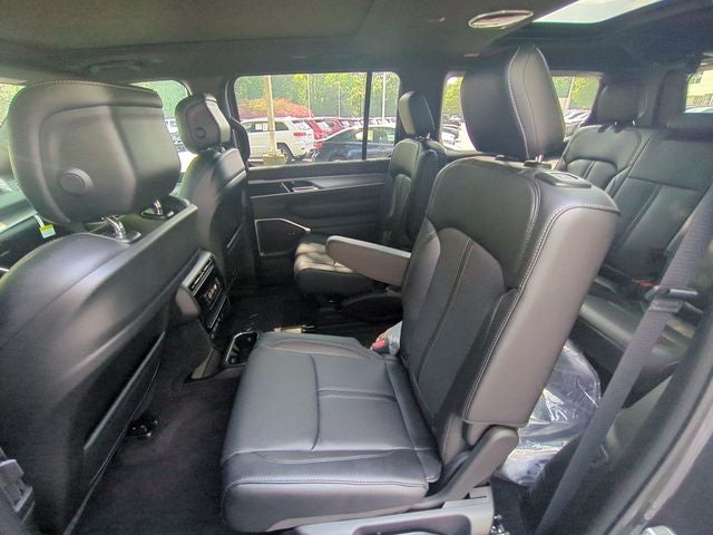 2026 Jeep Grand Wagoneer GRAND WAGONEER UPLAND 4X4