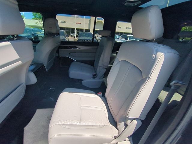 2026 Jeep Grand Wagoneer GRAND WAGONEER LIMITED ALTITUDE 4X4