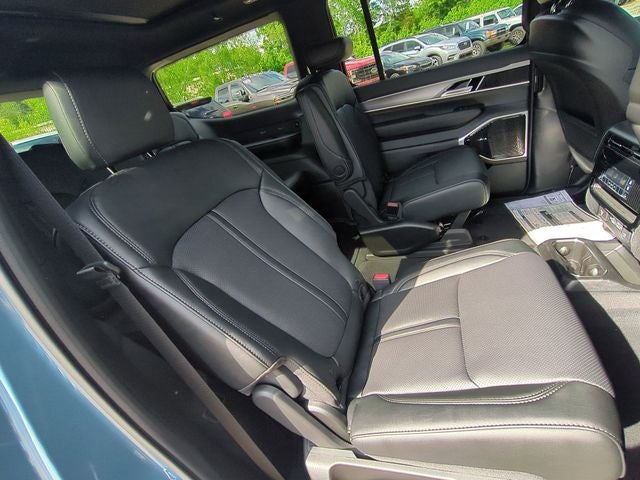 2026 Jeep Grand Wagoneer GRAND WAGONEER LIMITED RESERVE 4X4